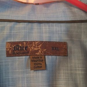 Men’s button down dress shirt